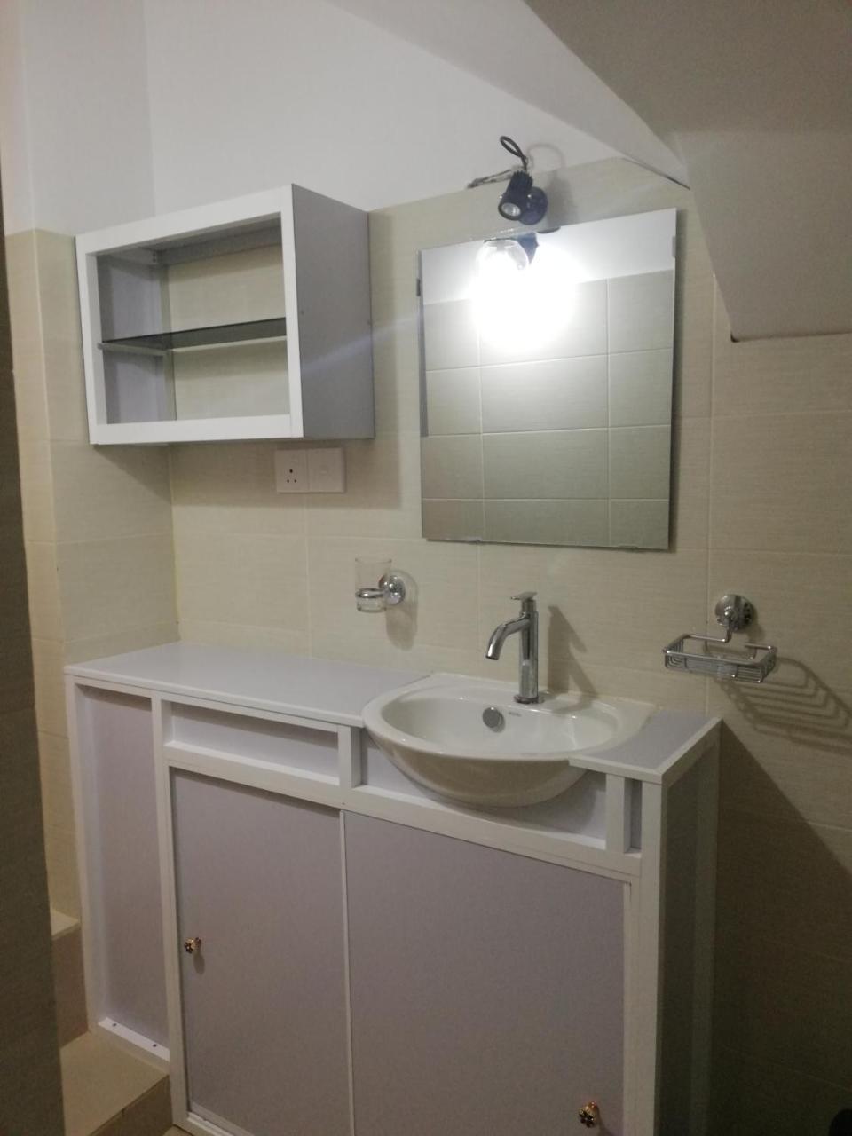 Bed and Breakfast Air Port 5 Minutes Super Clean Upul Negombo Exterior foto